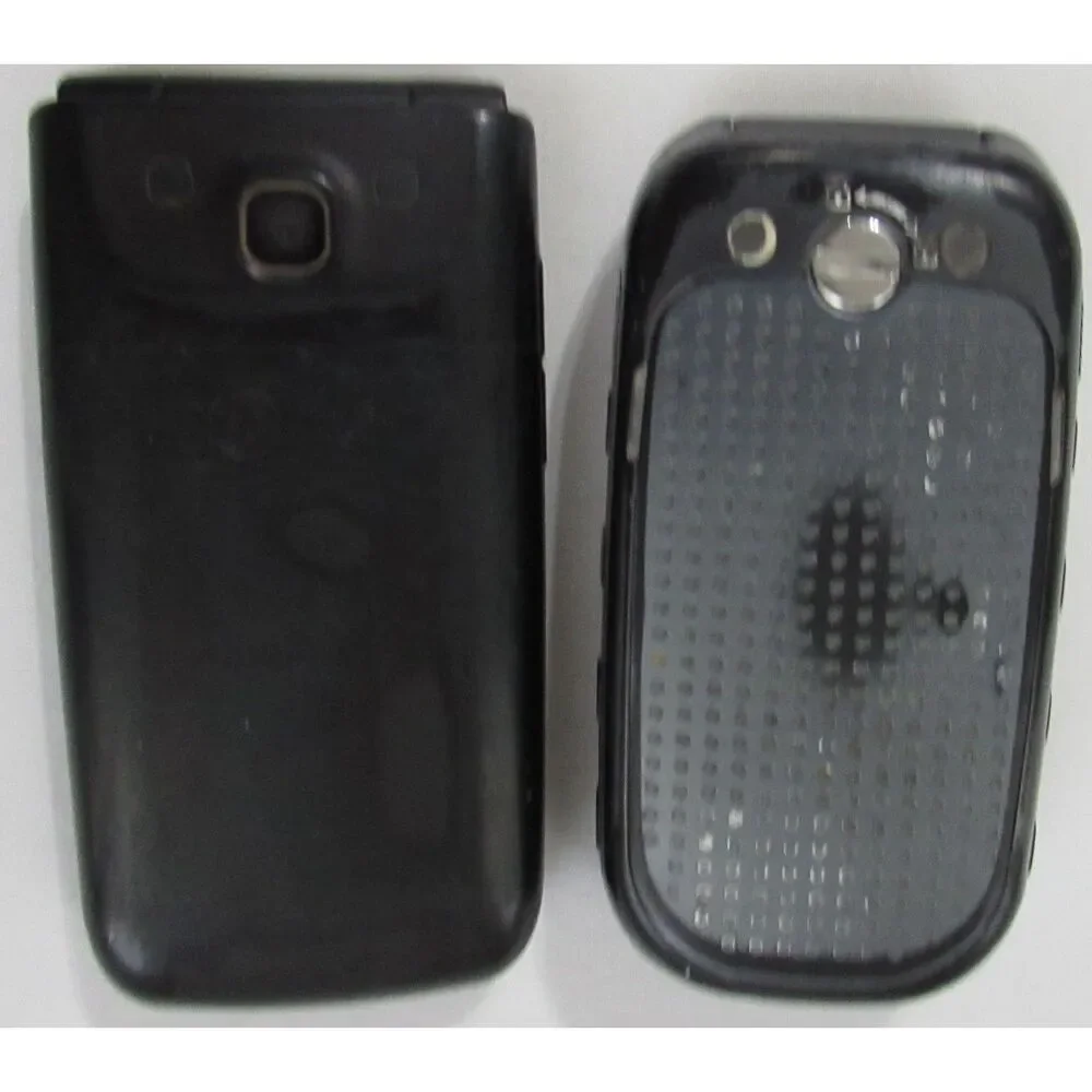 Set of 2 vintage lg black cell flip phones